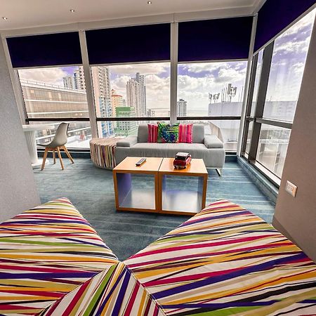Aloft Panama Hotel Exterior photo