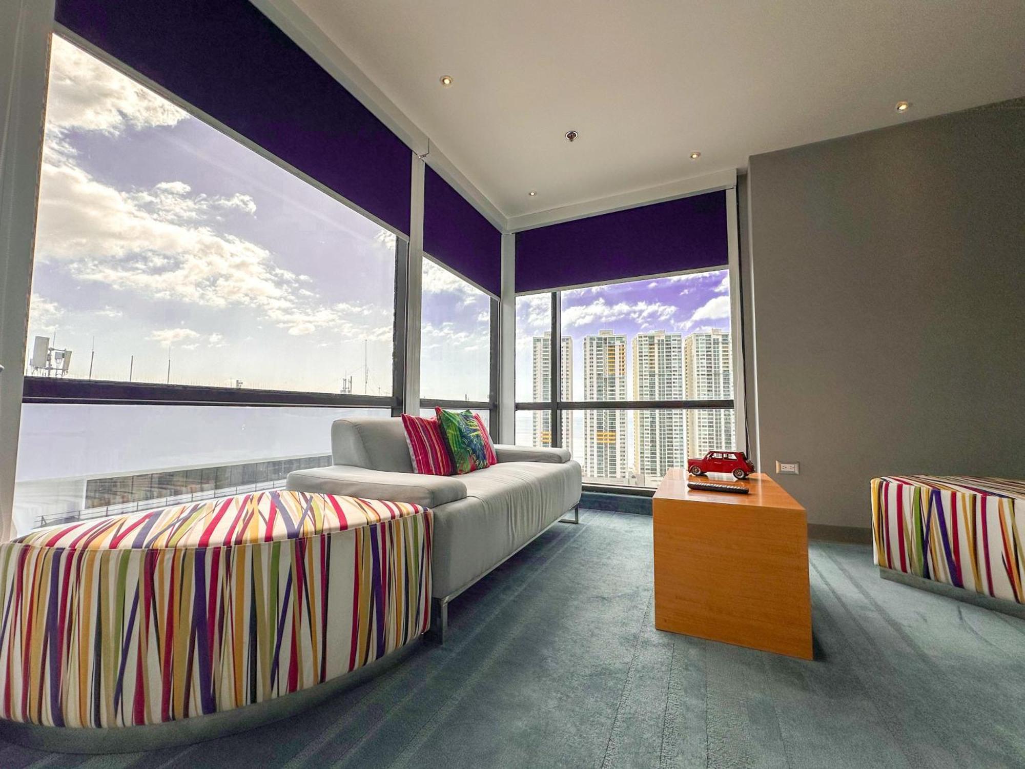 Aloft Panama Hotel Exterior photo